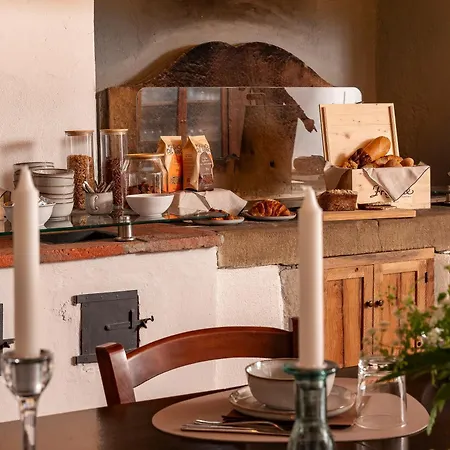 Erbaia Relais De Charme Bed & Breakfast *